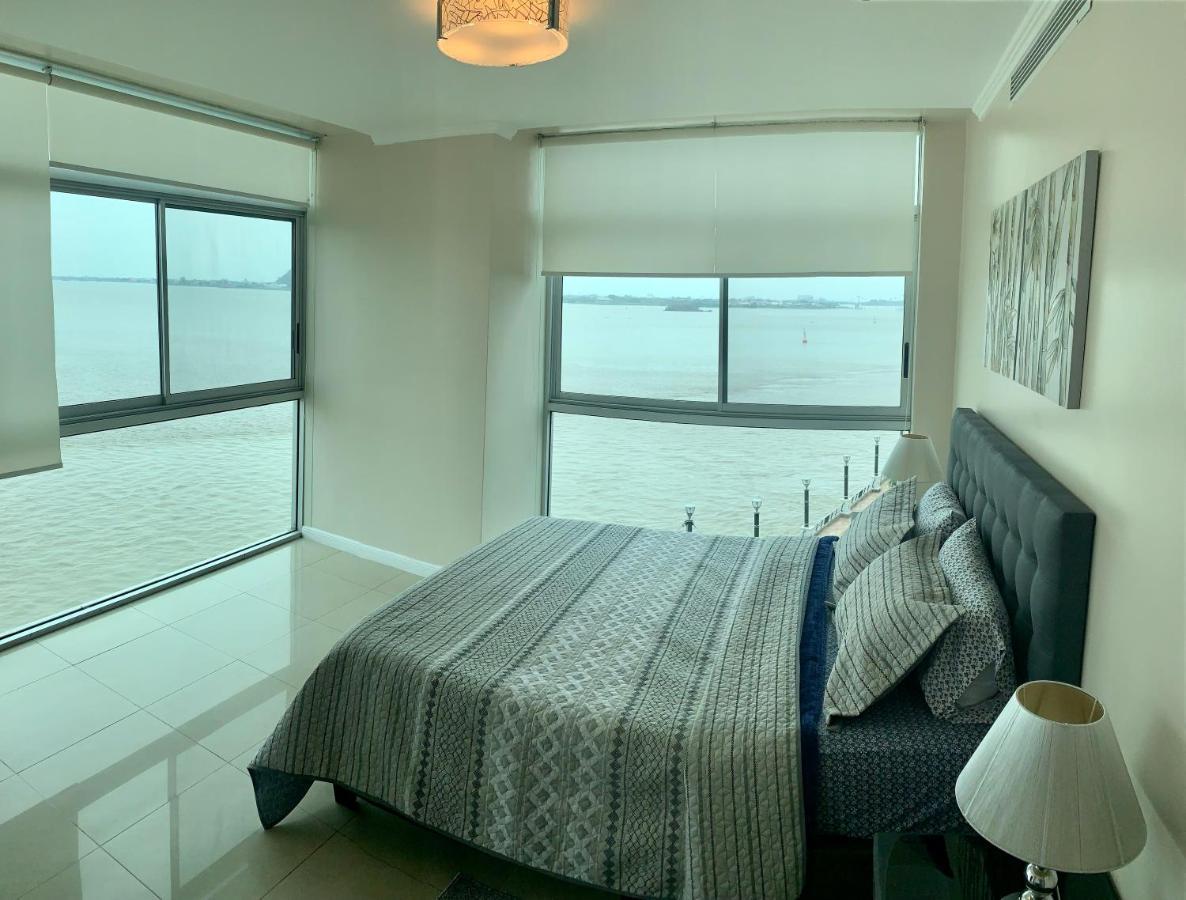 Apartamento Vista Al Rio Puerto Santana Riverfront 1 Γκουαγιακίλ Εξωτερικό φωτογραφία